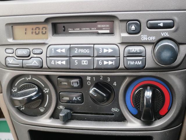 サニー EXサルーン 2WD フロア4AT キーレス カセットデッキ(14枚目)