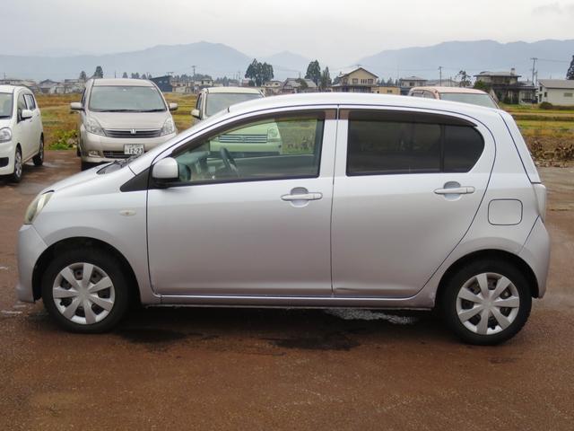 ミライース Ｘ　２ＷＤ　インパネＣＶＴ　キーレス　エンジンスターター　ＣＤ（5枚目）