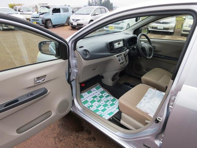 ミライース Ｘ　２ＷＤ　インパネＣＶＴ　キーレス　エンジンスターター　ＣＤ（6枚目）