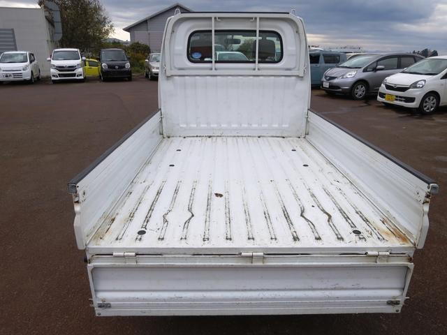 クリッパートラック ＤＸ　４ＷＤ　フロア５ＭＴ　パワステ　エアバッグ１（7枚目）