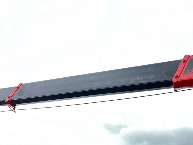 スーパーグレート 　ユニック　４段クレーン（２．９３ｔ）　ラジコン　フックイン付　アルミブロック　メッキパーツ　積載量１１５００ｋｇ　７速マニュアル　ターボ　未稼働車（13枚目）