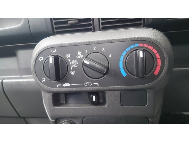 アクティトラック ＳＤＸ　４ＷＤ　ＡＢＳ　パワステ　レベライザー　ラジオ　禁煙車　三方開　マッドガード　純正１２インチホイール　スタッドレスタイヤ　荷台マット（18枚目）