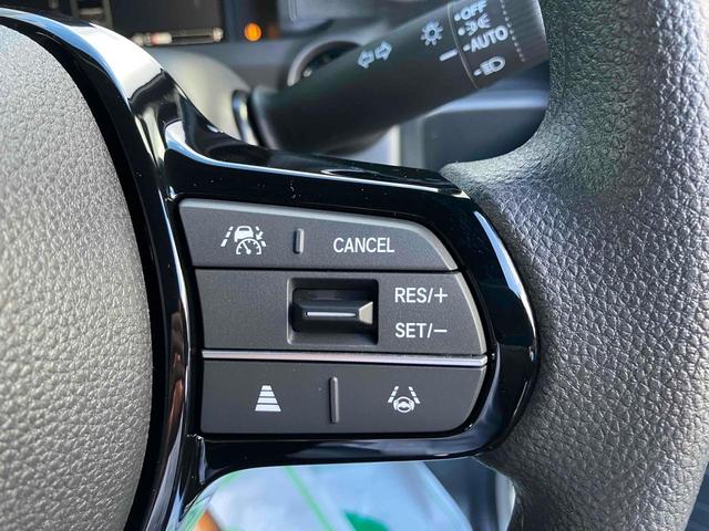 Ｎ－ＢＯＸカスタム ベースグレード　届け出済み未使用車　バックカメラ　両側スライド・片側電動　クリアランスソナー　オートクルーズコントロール　レーンアシスト　衝突被害軽減システム　オートライト　ＬＥＤヘッドランプ　スマートキー（9枚目）