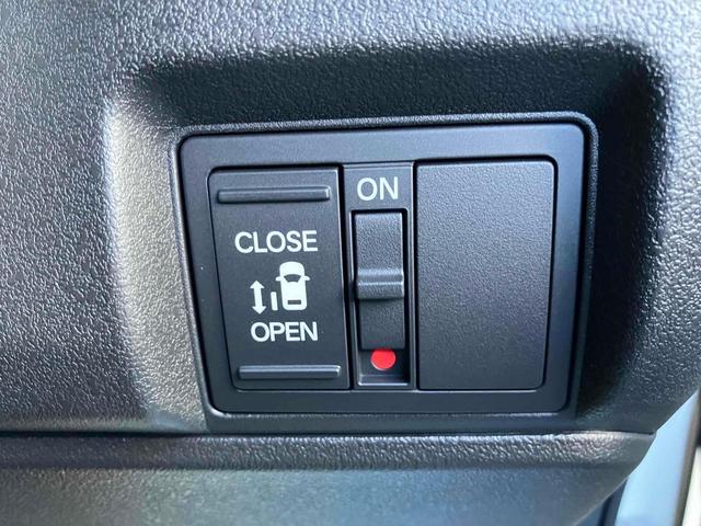 Ｎ－ＢＯＸカスタム ベースグレード　届け出済み未使用車　バックカメラ　両側スライド・片側電動　クリアランスソナー　オートクルーズコントロール　レーンアシスト　衝突被害軽減システム　オートライト　ＬＥＤヘッドランプ　スマートキー（10枚目）