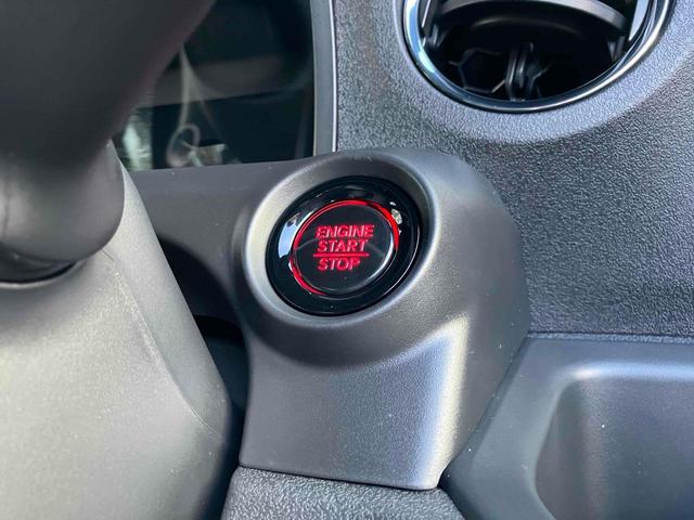 Ｎ－ＢＯＸカスタム ベースグレード　届け出済み未使用車　バックカメラ　両側スライド・片側電動　クリアランスソナー　オートクルーズコントロール　レーンアシスト　衝突被害軽減システム　オートライト　ＬＥＤヘッドランプ　スマートキー（12枚目）