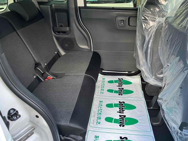 Ｎ－ＢＯＸカスタム ベースグレード　届け出済み未使用車　バックカメラ　両側スライド・片側電動　クリアランスソナー　オートクルーズコントロール　レーンアシスト　衝突被害軽減システム　オートライト　ＬＥＤヘッドランプ　スマートキー（27枚目）