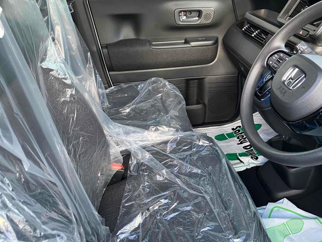 Ｎ－ＢＯＸカスタム ベースグレード　届け出済み未使用車　バックカメラ　両側スライド・片側電動　クリアランスソナー　オートクルーズコントロール　レーンアシスト　衝突被害軽減システム　オートライト　ＬＥＤヘッドランプ　スマートキー（30枚目）