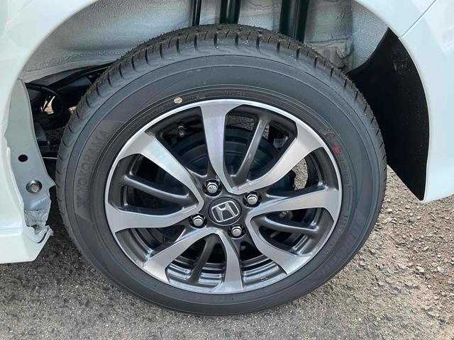 Ｎ－ＢＯＸカスタム ベースグレード　届け出済み未使用車　バックカメラ　両側スライド・片側電動　クリアランスソナー　オートクルーズコントロール　レーンアシスト　衝突被害軽減システム　オートライト　ＬＥＤヘッドランプ　スマートキー（38枚目）