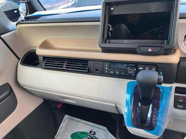 N-BOX ベースグレード 届け出済み未使用車 両側スライド・片側電動 クリアランスソナー オートクルーズコントロール レーンアシスト 衝突被害軽減システム LEDヘッドランプ スマートキー アイドリングストップ 電動格納ミラー(6枚目)