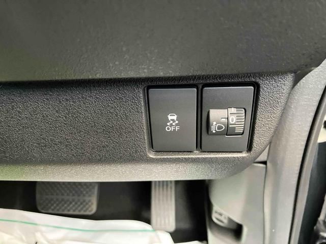 Ｎ－ＢＯＸカスタム ベースグレード　届け出済み未使用車　バックカメラ　両側スライド・片側電動　クリアランスソナー　オートクルーズコントロール　レーンアシスト　衝突被害軽減システム　オートライト　ＬＥＤヘッドランプ　スマートキー（12枚目）