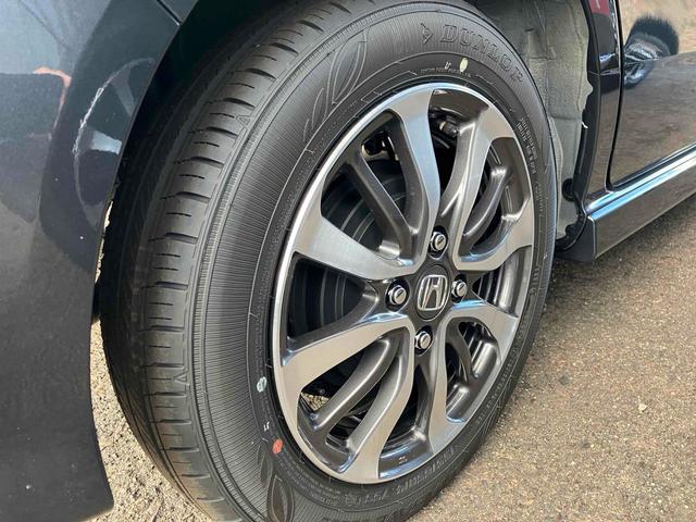 Ｎ－ＢＯＸカスタム ベースグレード　届け出済み未使用車　バックカメラ　両側スライド・片側電動　クリアランスソナー　オートクルーズコントロール　レーンアシスト　衝突被害軽減システム　オートライト　ＬＥＤヘッドランプ　スマートキー（22枚目）