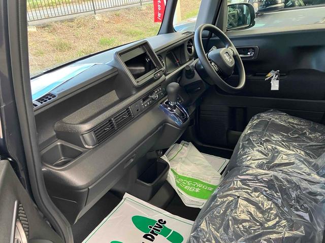 Ｎ－ＢＯＸカスタム ベースグレード　届け出済み未使用車　バックカメラ　両側スライド・片側電動　クリアランスソナー　オートクルーズコントロール　レーンアシスト　衝突被害軽減システム　オートライト　ＬＥＤヘッドランプ　スマートキー（40枚目）
