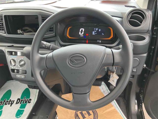 ミライース L SAIII 届け出済み未使用車 クリアランスソナー 衝突被害軽減システム オートマチックハイビーム オートライト キーレスエントリー アイドリングストップ CVT 盗難防止システム ABS ESC 衝突安全ボディ(2枚目)