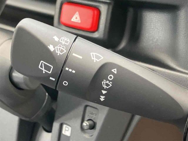 ミライース L SAIII 届け出済み未使用車 クリアランスソナー 衝突被害軽減システム オートマチックハイビーム オートライト キーレスエントリー アイドリングストップ CVT 盗難防止システム ABS ESC 衝突安全ボディ(10枚目)