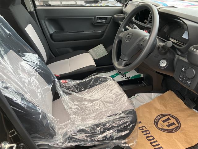 ミライース L SAIII 届け出済み未使用車 クリアランスソナー 衝突被害軽減システム オートマチックハイビーム オートライト キーレスエントリー アイドリングストップ CVT 盗難防止システム ABS ESC 衝突安全ボディ(27枚目)