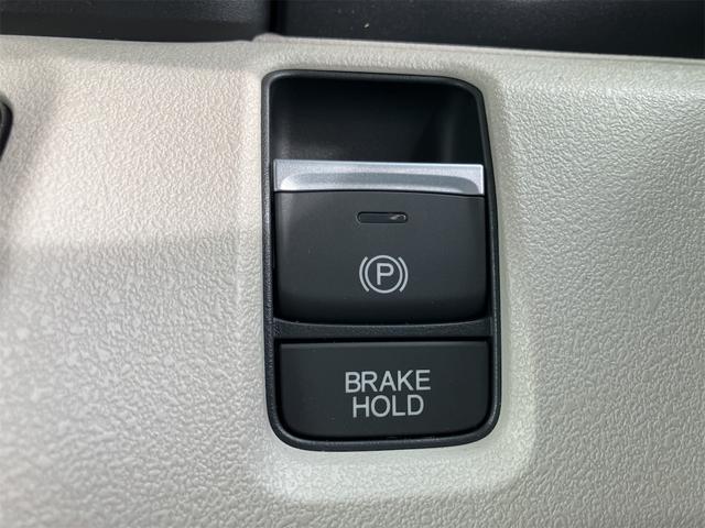 N-BOX ベースグレード 4WD 両側スライド・片側電動 クリアランスソナー オートクルーズコントロール レーンアシスト 衝突被害軽減システム オートライト LEDヘッドランプ スマートキー アイドリングストップ(5枚目)