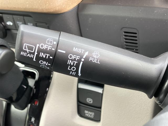 N-BOX ベースグレード 4WD 両側スライド・片側電動 クリアランスソナー オートクルーズコントロール レーンアシスト 衝突被害軽減システム オートライト LEDヘッドランプ スマートキー アイドリングストップ(23枚目)