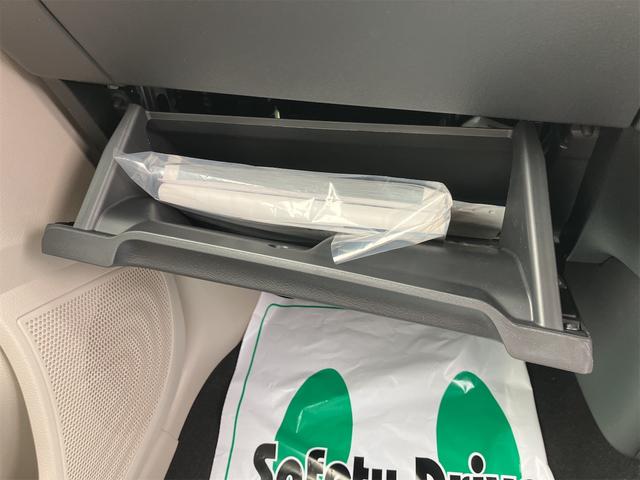 eKワゴン M 4WD 届け出済み未使用車 バックカメラ クリアランスソナー レーンアシスト 衝突被害軽減システム オートライト キーレスエントリー アイドリングストップ 電動格納ミラー シートヒーター ベンチシート(28枚目)