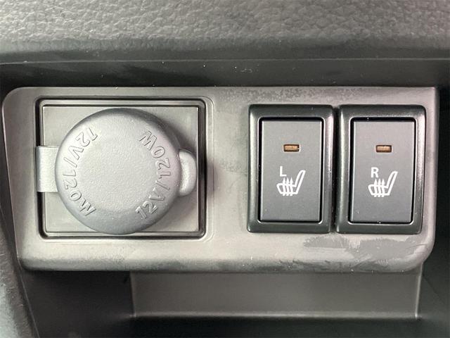 アルト ハイブリッドＳ　４ＷＤ　届け出済み未使用車　バックカメラ　クリアランスソナー　レーンアシスト　衝突被害軽減システム　オートライト　キーレスエントリー　アイドリングストップ　電動格納ミラー　シートヒーター　ＣＶＴ（8枚目）