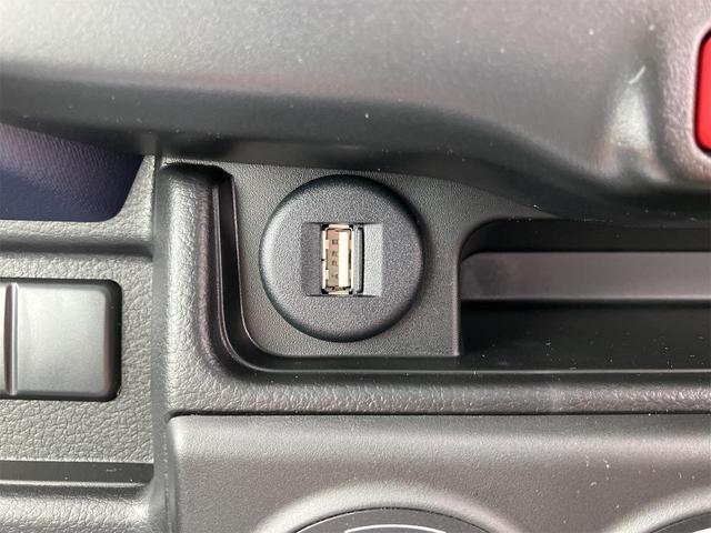 アルト ハイブリッドＳ　４ＷＤ　届け出済み未使用車　バックカメラ　クリアランスソナー　レーンアシスト　衝突被害軽減システム　オートライト　キーレスエントリー　アイドリングストップ　電動格納ミラー　シートヒーター　ＣＶＴ（9枚目）