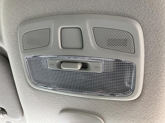 アルト ハイブリッドＳ　４ＷＤ　届け出済み未使用車　バックカメラ　クリアランスソナー　レーンアシスト　衝突被害軽減システム　オートライト　キーレスエントリー　アイドリングストップ　電動格納ミラー　シートヒーター　ＣＶＴ（29枚目）