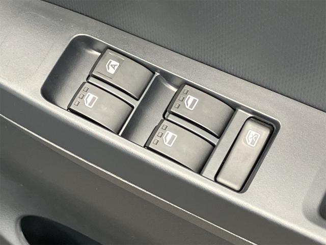 ミライース L SAIII 届け出済み未使用車 クリアランスソナー 衝突被害軽減システム オートマチックハイビーム オートライト キーレスエントリー CVT 盗難防止システム ABS ESC 衝突安全ボディ エアコン(6枚目)