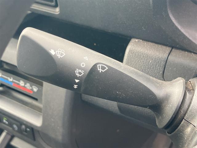 ハイゼットトラック スタンダード　農用スペシャル　４ＷＤ　軽トラック　ＭＴ　衝突被害軽減システム　クリアランスソナー　アイドリングストップ　オートライト　ＥＳＣ　エアコン　パワーステアリング（19枚目）