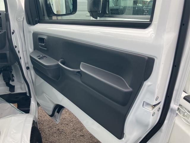 キャリイトラック ＫＣ　４ＷＤ　届け出済み未使用車　軽トラック　ＡＴ　クリアランスソナー　キーレスエントリー　アイドリングストップ　オートライト　ＥＳＣ　エアコン　パワーステアリング　パワーウィンドウ（15枚目）