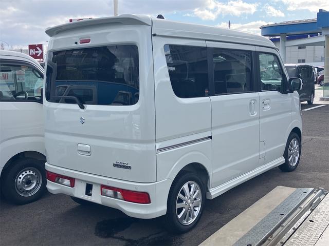 エブリイワゴン ＰＺターボスペシャル　４ＷＤ　届け出済み未使用車　両側電動スライドドア　クリアランスソナー　レーンアシスト　衝突被害軽減システム　オートライト　ＬＥＤヘッドランプ　スマートキー　アイドリングストップ　電動格納ミラー（20枚目）