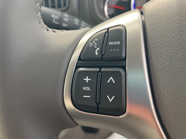 エブリイワゴン ＰＺターボスペシャル　４ＷＤ　届け出済み未使用車　両側電動スライドドア　クリアランスソナー　レーンアシスト　衝突被害軽減システム　オートライト　ＬＥＤヘッドランプ　スマートキー　アイドリングストップ　電動格納ミラー（28枚目）