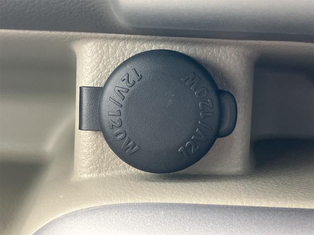 エブリイワゴン ＰＺターボスペシャル　４ＷＤ　届け出済み未使用車　両側電動スライドドア　クリアランスソナー　レーンアシスト　衝突被害軽減システム　オートライト　ＬＥＤヘッドランプ　スマートキー　アイドリングストップ　電動格納ミラー（32枚目）