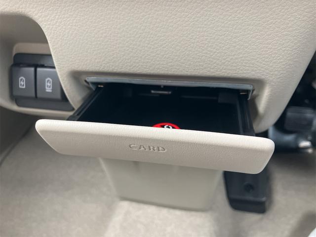 エブリイワゴン ＰＺターボスペシャル　４ＷＤ　届け出済み未使用車　両側電動スライドドア　クリアランスソナー　レーンアシスト　衝突被害軽減システム　オートライト　ＬＥＤヘッドランプ　スマートキー　アイドリングストップ　電動格納ミラー（33枚目）