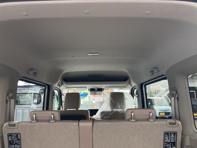 エブリイワゴン ＰＺターボスペシャル　４ＷＤ　届け出済み未使用車　両側電動スライドドア　クリアランスソナー　レーンアシスト　衝突被害軽減システム　オートライト　ＬＥＤヘッドランプ　スマートキー　アイドリングストップ　電動格納ミラー（46枚目）