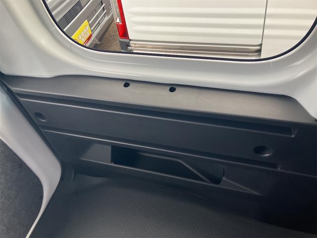 アトレー ＲＳ　４ＷＤ　バックカメラ　両側電動スライドドア　ＴＶ　クリアランスソナー　オートクルーズコントロール　衝突被害軽減システム　オートライト　ＬＥＤヘッドランプ　スマートキー（47枚目）