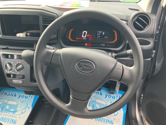 ミライース Ｌ　ＳＡＩＩＩ　４ＷＤ　届け出済み未使用車　クリアランスソナー　衝突被害軽減システム　オートマチックハイビーム　オートライト　キーレスエントリー　アイドリングストップ　ＣＶＴ　盗難防止システム　ＡＢＳ　ＥＳＣ（4枚目）