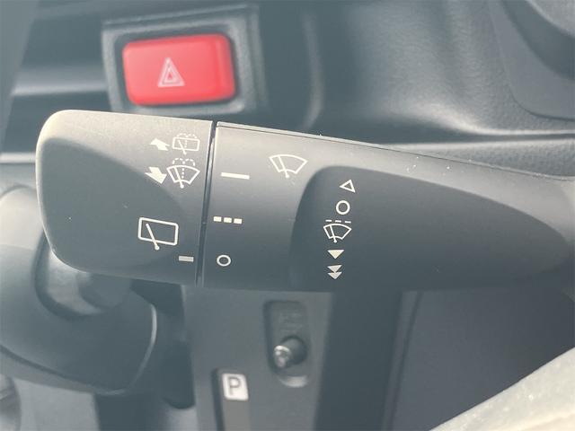 ミライース Ｌ　ＳＡＩＩＩ　４ＷＤ　届け出済み未使用車　クリアランスソナー　衝突被害軽減システム　オートマチックハイビーム　オートライト　キーレスエントリー　アイドリングストップ　ＣＶＴ　盗難防止システム　ＡＢＳ　ＥＳＣ（8枚目）