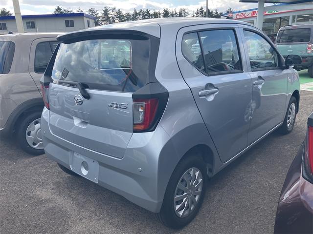 ミライース Ｌ　ＳＡＩＩＩ　４ＷＤ　届け出済み未使用車　クリアランスソナー　衝突被害軽減システム　オートマチックハイビーム　オートライト　キーレスエントリー　アイドリングストップ　ＣＶＴ　盗難防止システム　ＡＢＳ　ＥＳＣ（16枚目）