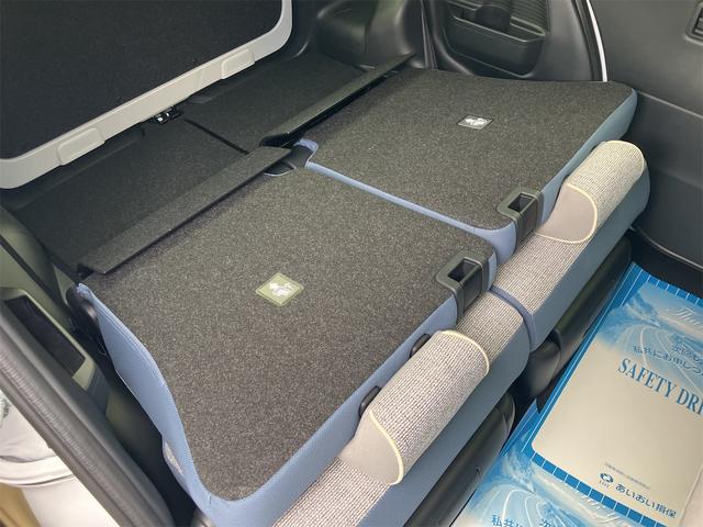 ムーヴキャンバス ストライプスＧ　４ＷＤ　両側電動スライドドア　クリアランスソナー　衝突被害軽減システム　オートライト　ＬＥＤヘッドランプ　スマートキー　アイドリングストップ　電動格納ミラー　シートヒーター　ベンチシート　ＣＶＴ（42枚目）