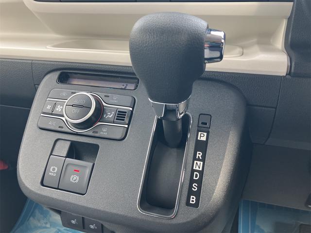 ムーヴキャンバス ストライプスＧ　届け出済み未使用車　両側電動スライドドア　クリアランスソナー　衝突被害軽減システム　オートライト　ＬＥＤヘッドランプ　スマートキー　アイドリングストップ　電動格納ミラー　シートヒーター　ベンチシート（7枚目）