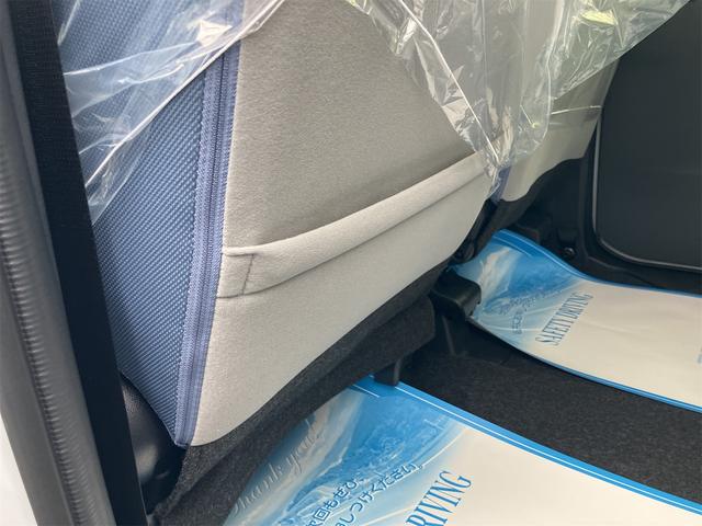 ムーヴキャンバス ストライプスＧ　届け出済み未使用車　両側電動スライドドア　クリアランスソナー　衝突被害軽減システム　オートライト　ＬＥＤヘッドランプ　スマートキー　アイドリングストップ　電動格納ミラー　シートヒーター　ベンチシート（41枚目）