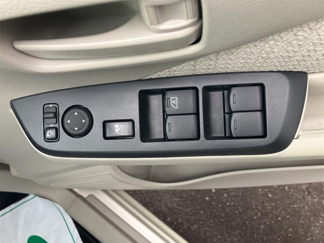 �p���[�E�B���h�E�̃X�C�b�`�ł���B�^�]�Ȃɋ��Ȃ��瑋���J���߂̃R���g���[���ł��܂���B