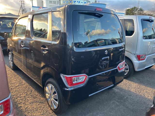 ワゴンＲ ＦＸ　届け出済み未使用車　クリアランスソナー　レーンアシスト　衝突被害軽減システム　オートライト　スマートキー　電動格納ミラー　シートヒーター　ベンチシート　ＣＶＴ　盗難防止システム　ＡＢＳ　ＥＳＣ（16枚目）