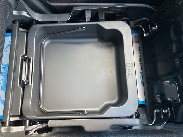 ワゴンＲ ＦＸ　クリアランスソナー　レーンアシスト　衝突被害軽減システム　オートライト　スマートキー　電動格納ミラー　シートヒーター　ベンチシート　ＣＶＴ　盗難防止システム　ＡＢＳ　ＥＳＣ　ＣＤ（33枚目）