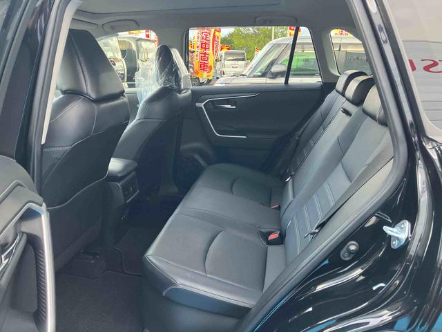 RAV4 ハイブリッドG 4WD 2500cc ナビ サンルーフ ナビ 全方位モニター ETC車載器 運転席パワーシート クルーズコントロール 革巻ステアリングホイール UVカットガラス 車検整備付(31枚目)