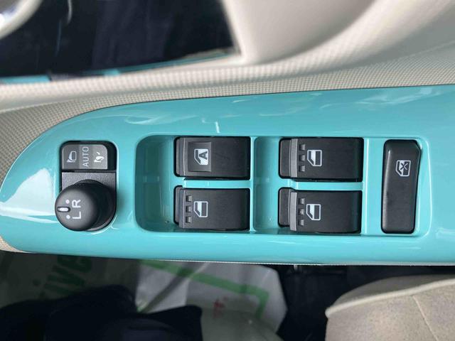 ムーヴキャンバス Ｘメイクアップリミテッド　ＳＡＩＩＩ　車検整備付　４ＷＤ　ＣＶＴ　６６０ｃｃ　車検整備付　ナビ　全方位モニター　両側電動スライドドア　衝突被害軽減ブレーキ　横滑り防止装置　ＡＢＳ　アイドリングストップ　プッシュボタンスタート　ワンオーナー車（40枚目）