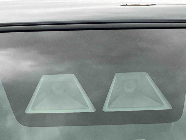 トール カスタムＧ　ターボ　両側電動スライドドア　２ＷＤ　ＣＶＴ　１０００ｃｃ　衝突被害軽減ブレーキ　横滑り防止装置　ＡＢＳ　アイドリングストップ　プッシュボタンスタート　ワンオーナー車（10枚目）