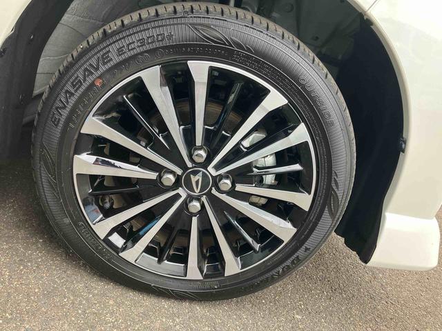 トール カスタムＧ　ターボ　両側電動スライドドア　２ＷＤ　ＣＶＴ　１０００ｃｃ　衝突被害軽減ブレーキ　横滑り防止装置　ＡＢＳ　アイドリングストップ　プッシュボタンスタート　ワンオーナー車（19枚目）