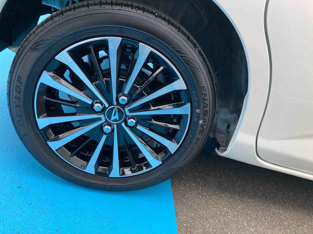 トール カスタムＧ　ターボ　両側電動スライドドア　２ＷＤ　ＣＶＴ　１０００ｃｃ　衝突被害軽減ブレーキ　横滑り防止装置　ＡＢＳ　アイドリングストップ　プッシュボタンスタート　ワンオーナー車（20枚目）