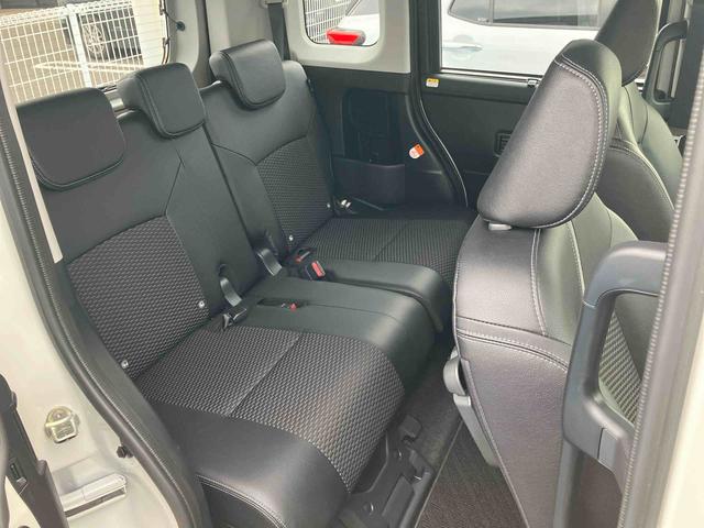 トール カスタムＧ　ターボ　両側電動スライドドア　２ＷＤ　ＣＶＴ　１０００ｃｃ　衝突被害軽減ブレーキ　横滑り防止装置　ＡＢＳ　アイドリングストップ　プッシュボタンスタート　ワンオーナー車（49枚目）