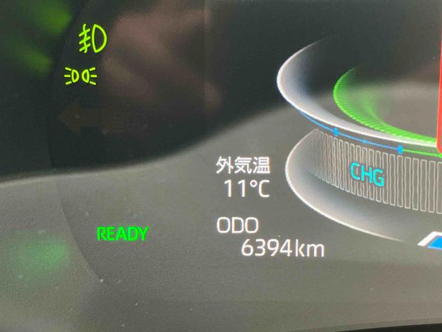 ロッキー プレミアムＧ　ＨＥＶ　スマートアシスト搭載　２ＷＤ　ＣＶＴ　１２００ｃｃ　ハイブリッド　衝突被害軽減ブレーキ　横滑り防止装置　ＡＢＳ　サイドエアバッグ　プッシュボタンスタート　クルーズコントロール　ディスプレイオーディオ　全方位モニター（47枚目）